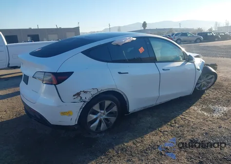 2022 Tesla Model Y Long Range Dual Motor All-Wheel Drive from USA, damaged, VIN 7SAYGDEE5NF487380
